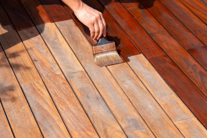 A Santa Clara home deck staining project 